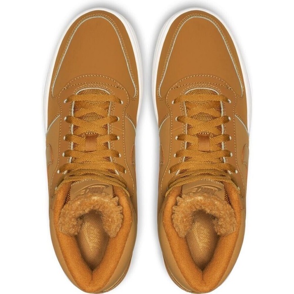 LAST CHANCE Women’s Nike Ebernon Mid SE in Wheat - Picture 4 of 8